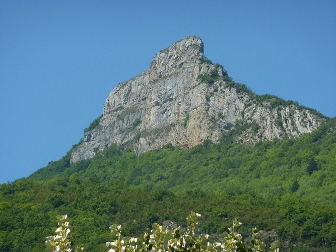 Hiking in Bugey: up to Chanduraz from Charaillin