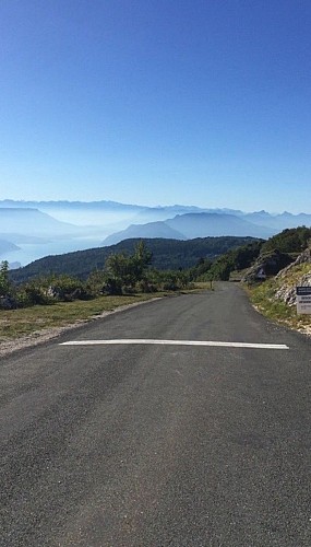 Vue depuis le col du Grand Colombier