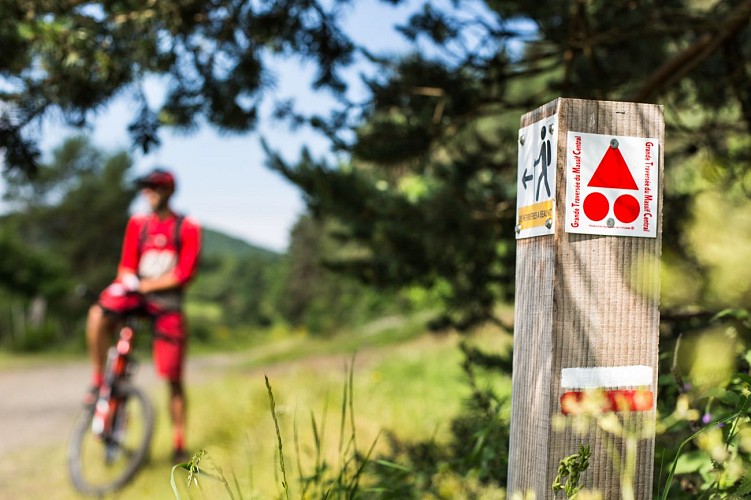 La Grande Traversée du Massif Central à VTT (GTMC) - Section Puy-de-Dôme en 4 jours