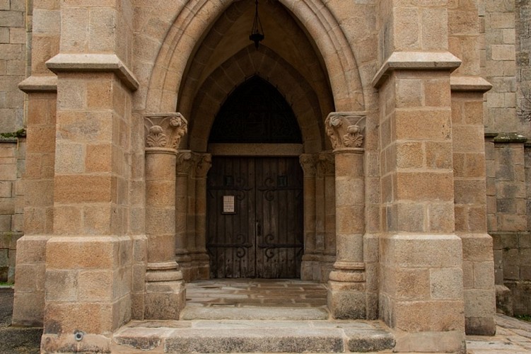 C8 circuit cyclo autour de Saint-Sulpice-les-Feuilles et Arnac-la-Poste