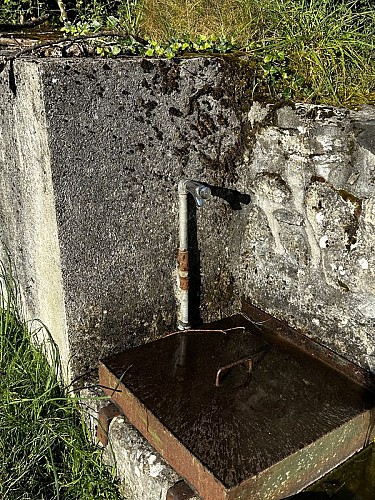 Point d'eau en début de randonnée.
