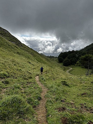 COL D'ARAN depuis le parking de La Chapelle de Houndas