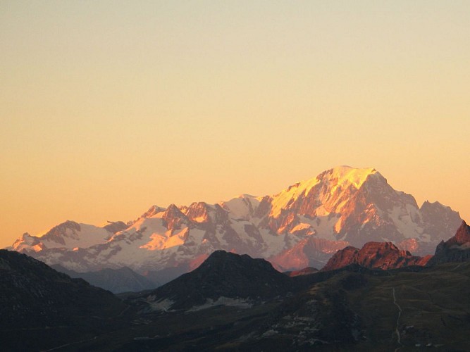 Le Mt Blanc vu du sommet de la Dent du Villard