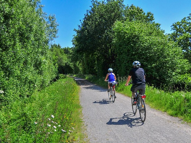 le petit tallevendais - voie verte velo