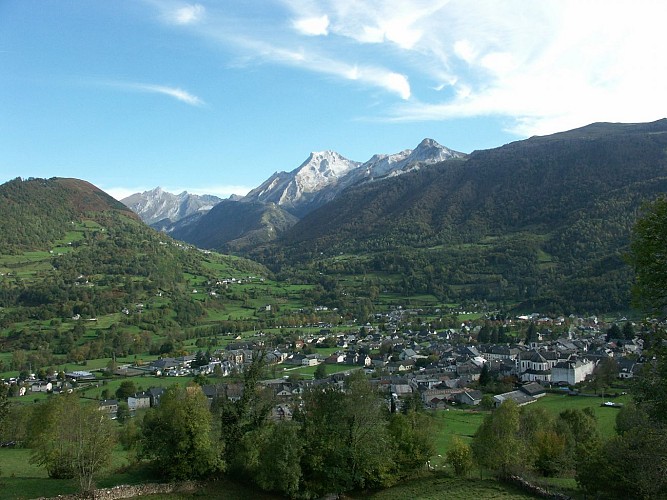 Laruns-depuis-route-du-Cujala-Iti-Gavr©CCVO-LJavelot