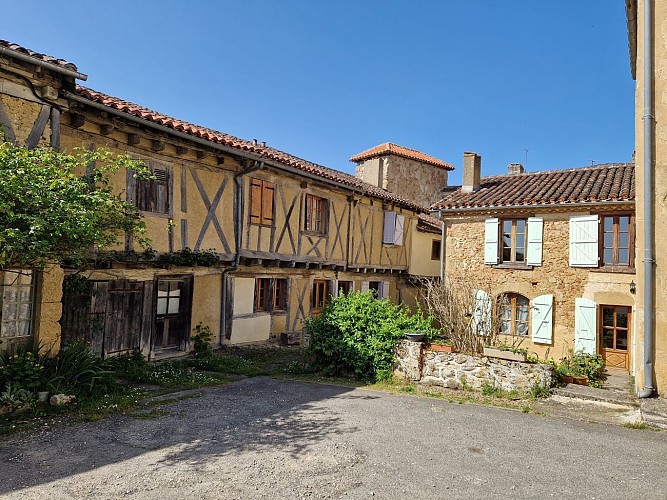 Village de Montesquiou