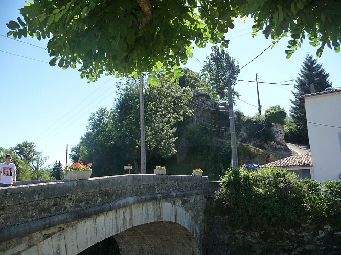 pont de Villeneuve d'Olmes