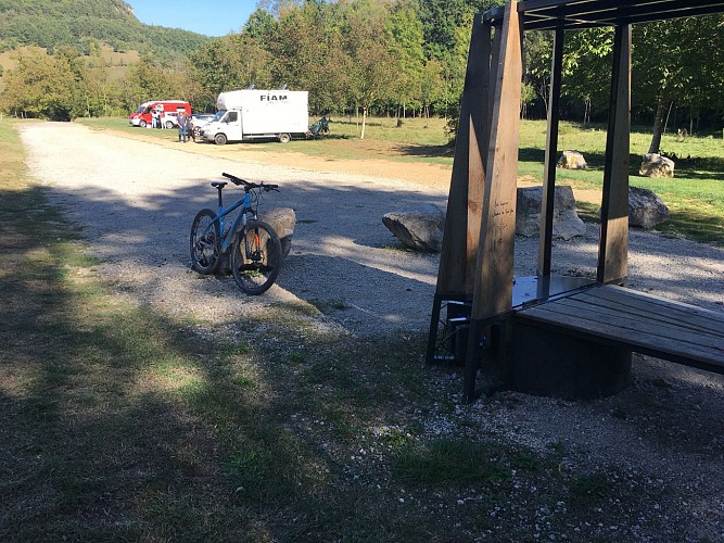 départ parking des cascades de Roquefort