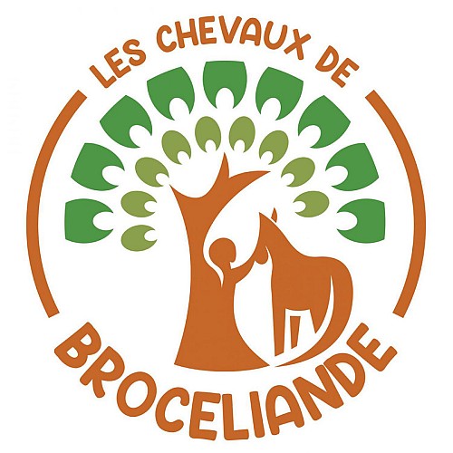 De l'arbre d'or à Trécesson