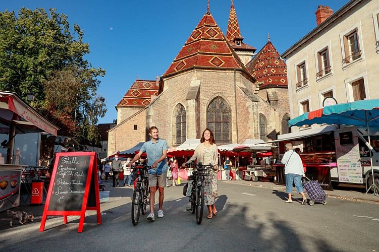 Marché du lundi à Louhans