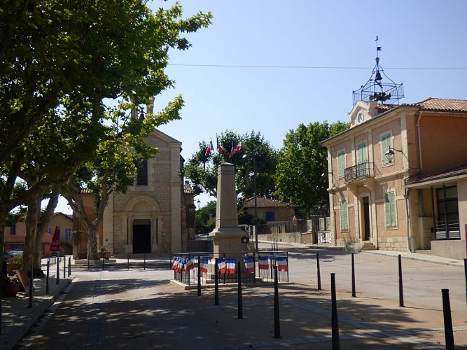 De Barjols à Brue-Auriac à vélo