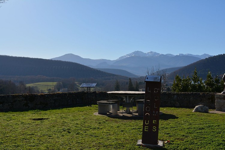 aire de pique-nique église du Castella