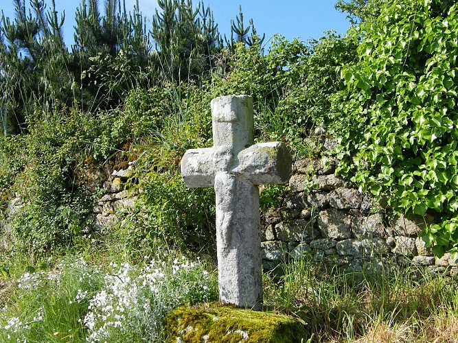 Les Croix de chemins de St Coulomb