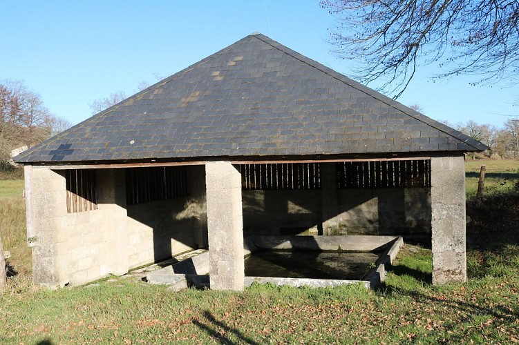 chemin des collines, lavoir