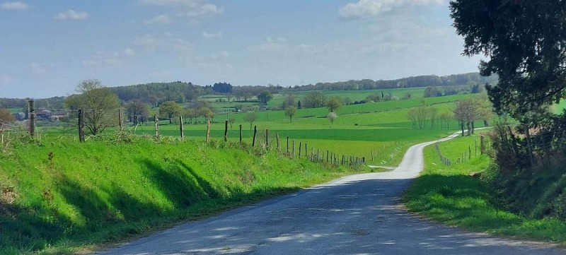 chemin des collines, campagne limousine