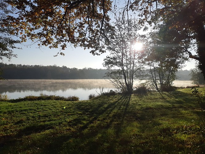 Viriat - Tour du plan d'eau de Champataule