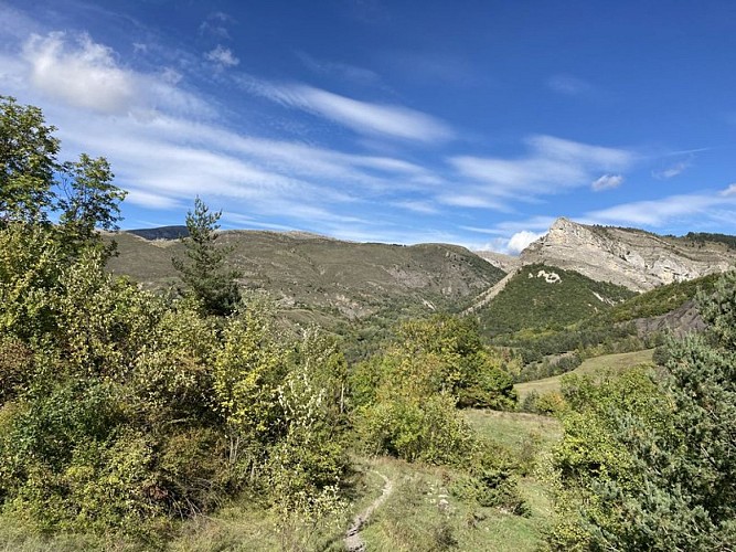Sentier de la grotte Saint-Vincent