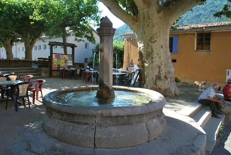 La Fontaine du village d'Orpierre