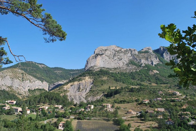 Les falaises d'Orpierre