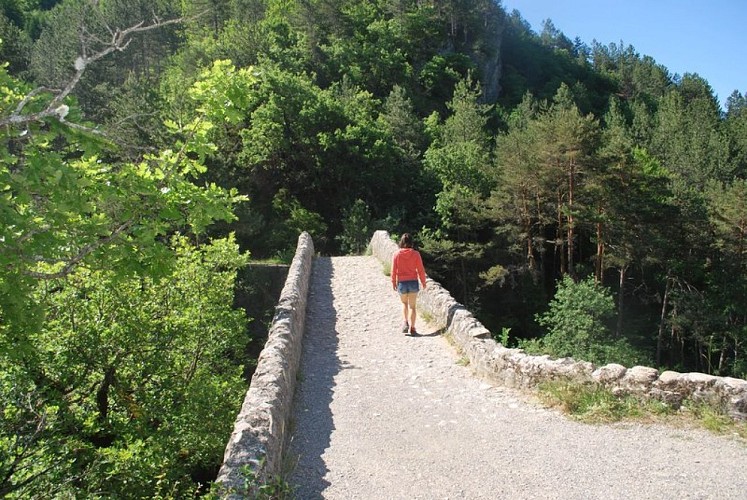 Traverser le Vançon