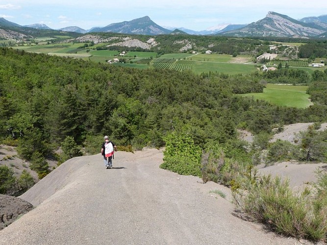 Passage sur le dos des marnes