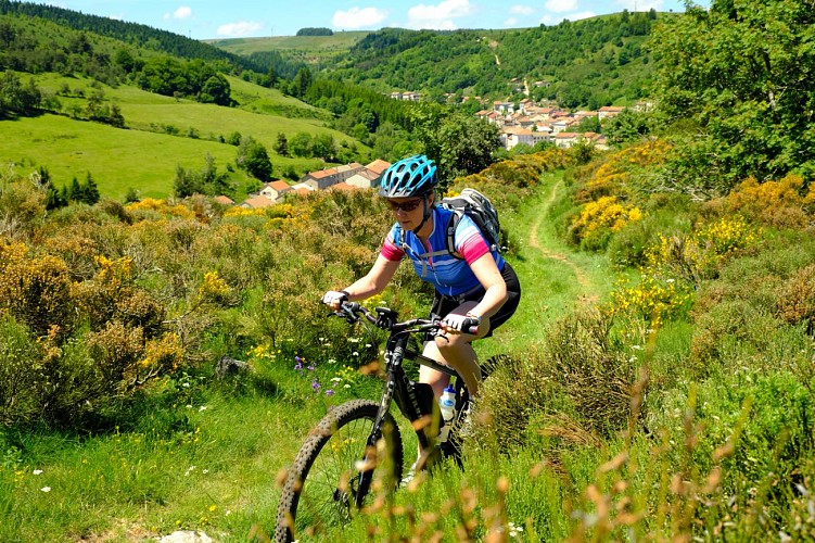 La Grande Traversée de l'Ardèche à VTT