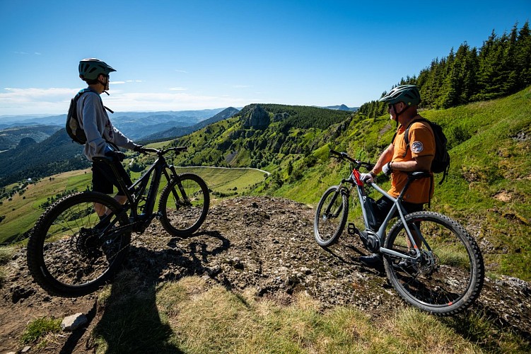 La Grande Traversée de l'Ardèche à VTT