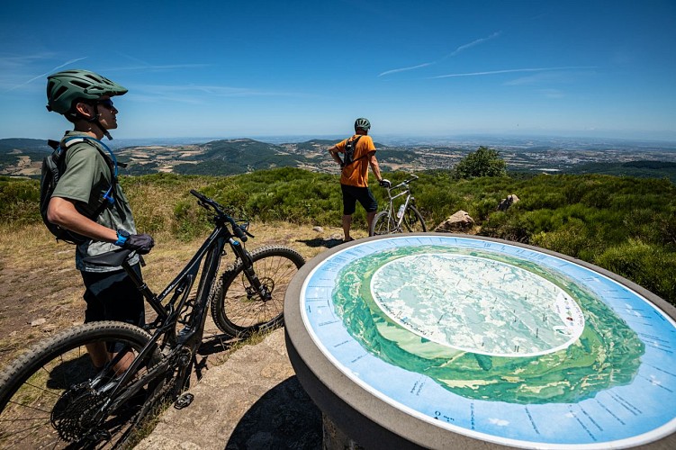 La Grande Traversée de l'Ardèche à VTT