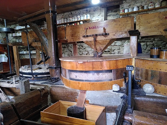 Moulin à farine de Neylis