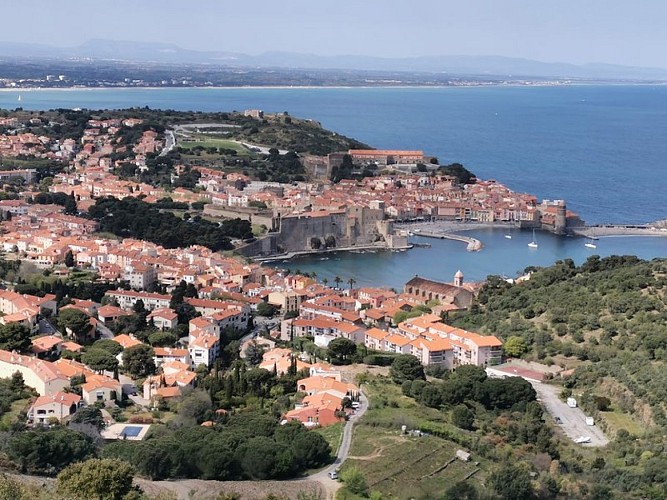 From Collioure to Port-Vendres through Fort Saint-Elme