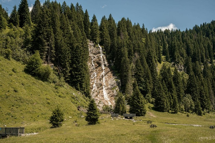 Des Lindarets à la cascade des Brochaux_Montriond