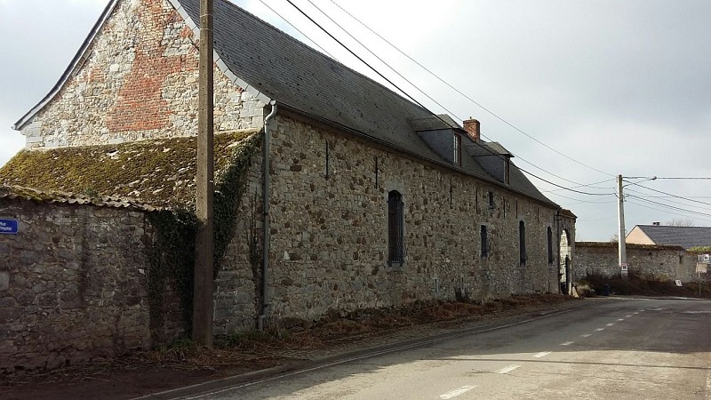 Ferme de l'abbaye à Merbes-Le-Château