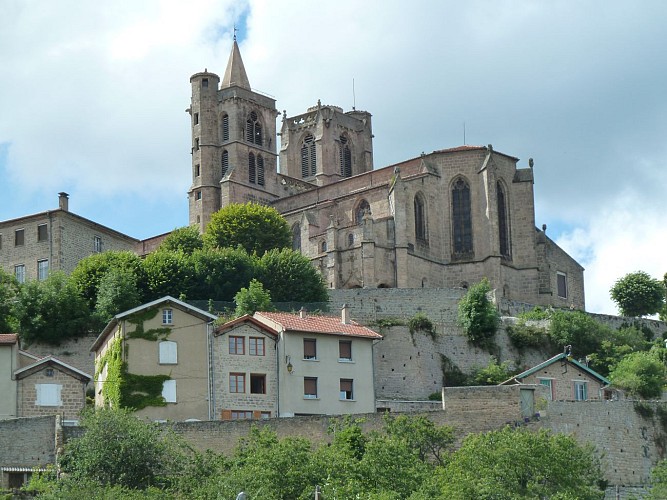 Rando-jeu Saint-Bonnet-le-Château