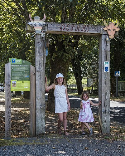 Sentier de l'imaginaire de Thérondels