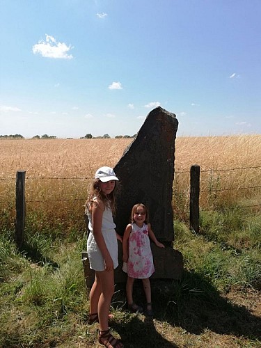 Sentier de l'imaginaire de Thérondels