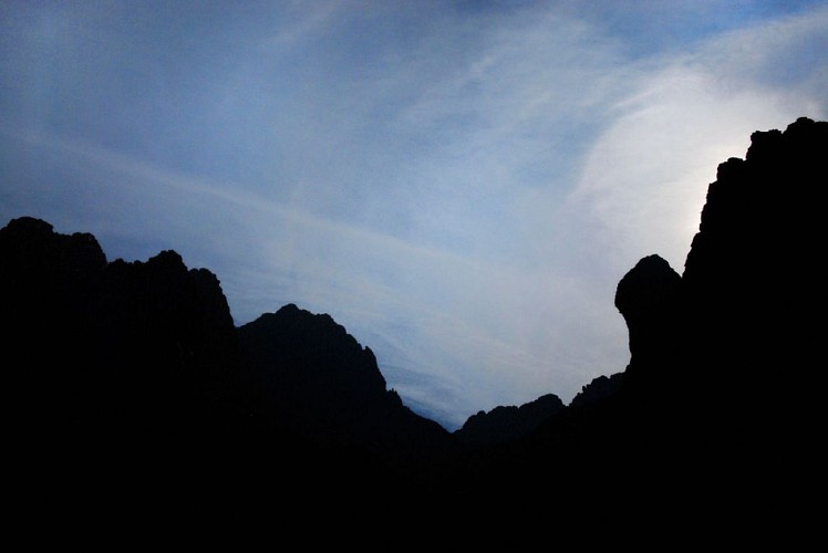 Corse- Région Asco- Trimbolacciu: Cirque et lac [septembre 2011]