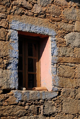 Corse- Région Cinarca- Village abandonné de Muna