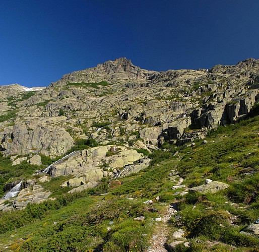 Corse- Région Cortenais/Massif Rotondo- Lac de Betaniella (ou Bellebone) [juillet 2012]