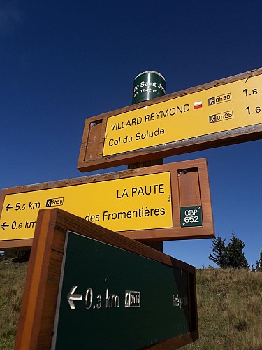 Chemin du Facteur : Tour Le Bourg-d'Oisans - Villard Reymond - Col St Jean -  Hike