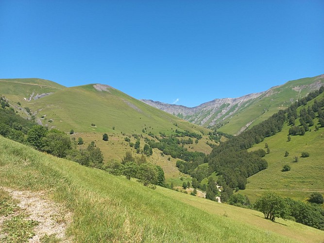 Sentiero di scoperta "À la rencontre des Bessats" - Escursione da Besse-en-Oisans