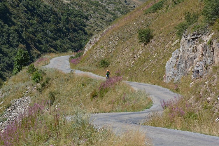 The Col de Sarenne by e-bike