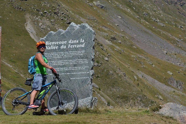 The Col de Sarenne by e-bike