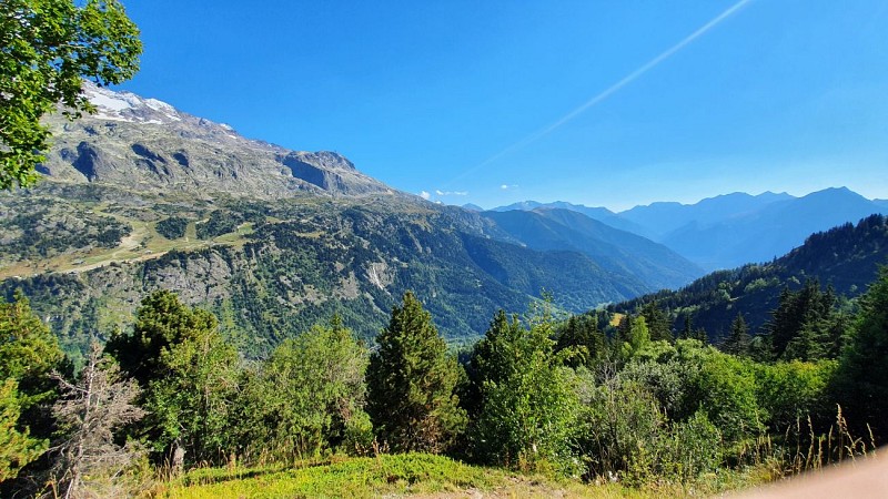 Grand Beau Rocher (from col du Sabot road) - Hiking