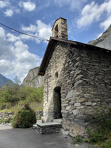 Les 3 ponts via Essoulieux en Bassey - Wandeling vanuit Le Bourg-d'Oisans