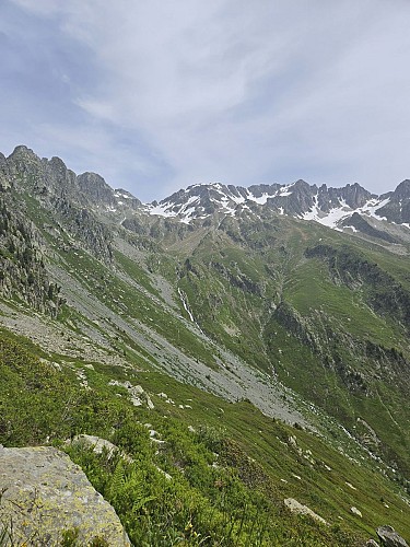 Vue sur le col de la Vache