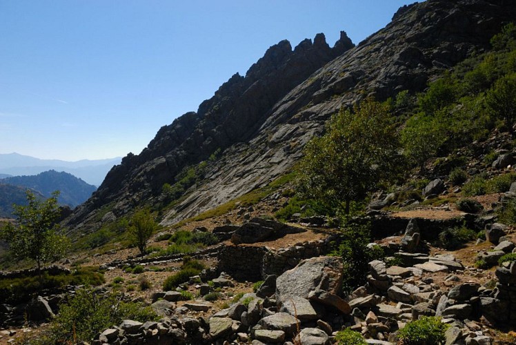 Corse- Région Niolo/Massif Bianco/Verdatu- Lacs de Lancone: Ghiarghe Rosse, Occhi Neri, Maggiore [août 2012]