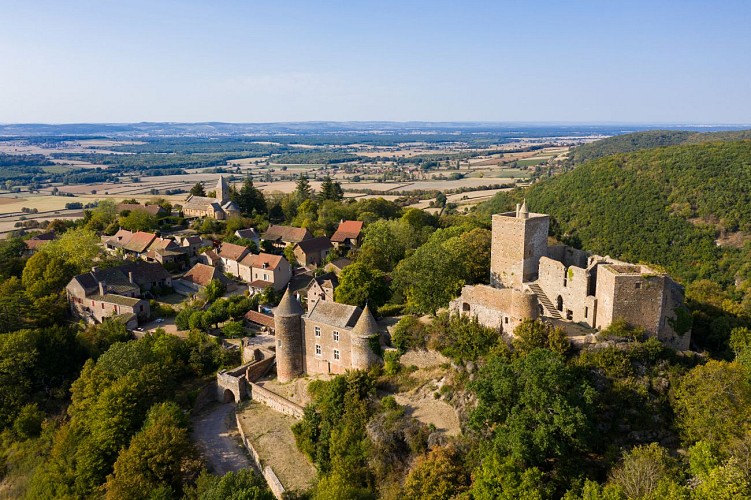 Village et château de Brancion
