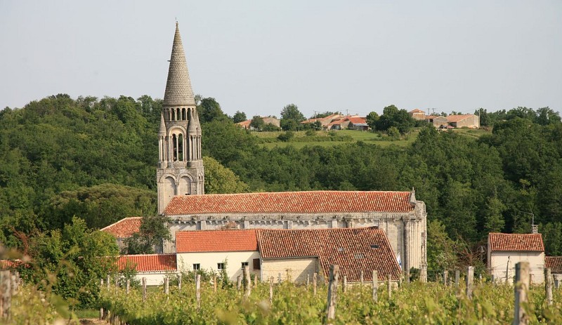 Eglise de Fenioux