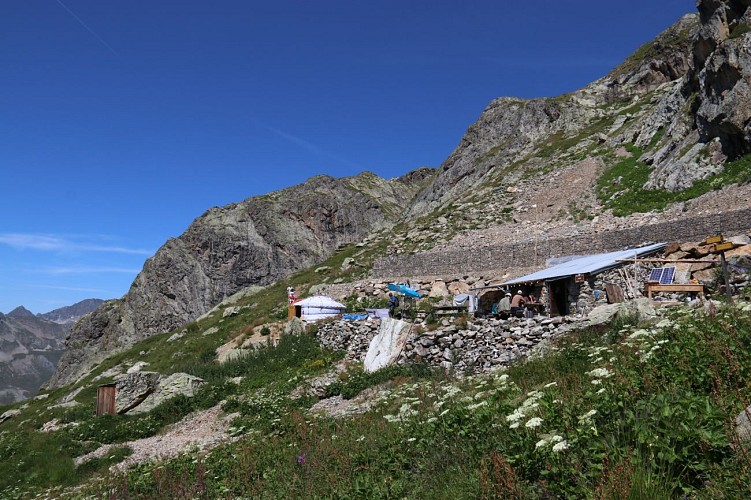 Refuge de la Fare vanaf station Oz