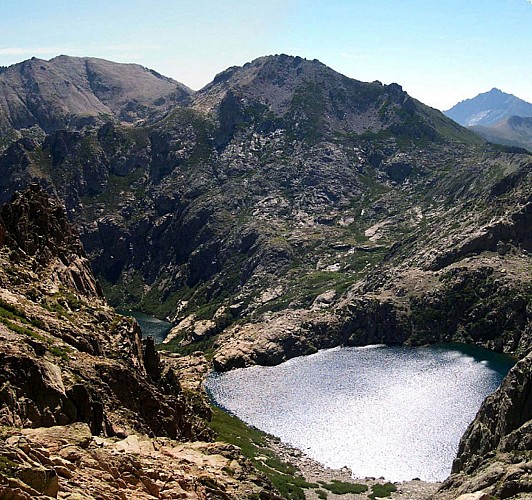 Corse- Région Cortenais/Massif Lombarduccio- Brèche de Goria-Crête Capitello/Alle Porta-Capitello-Melo [août 2004]